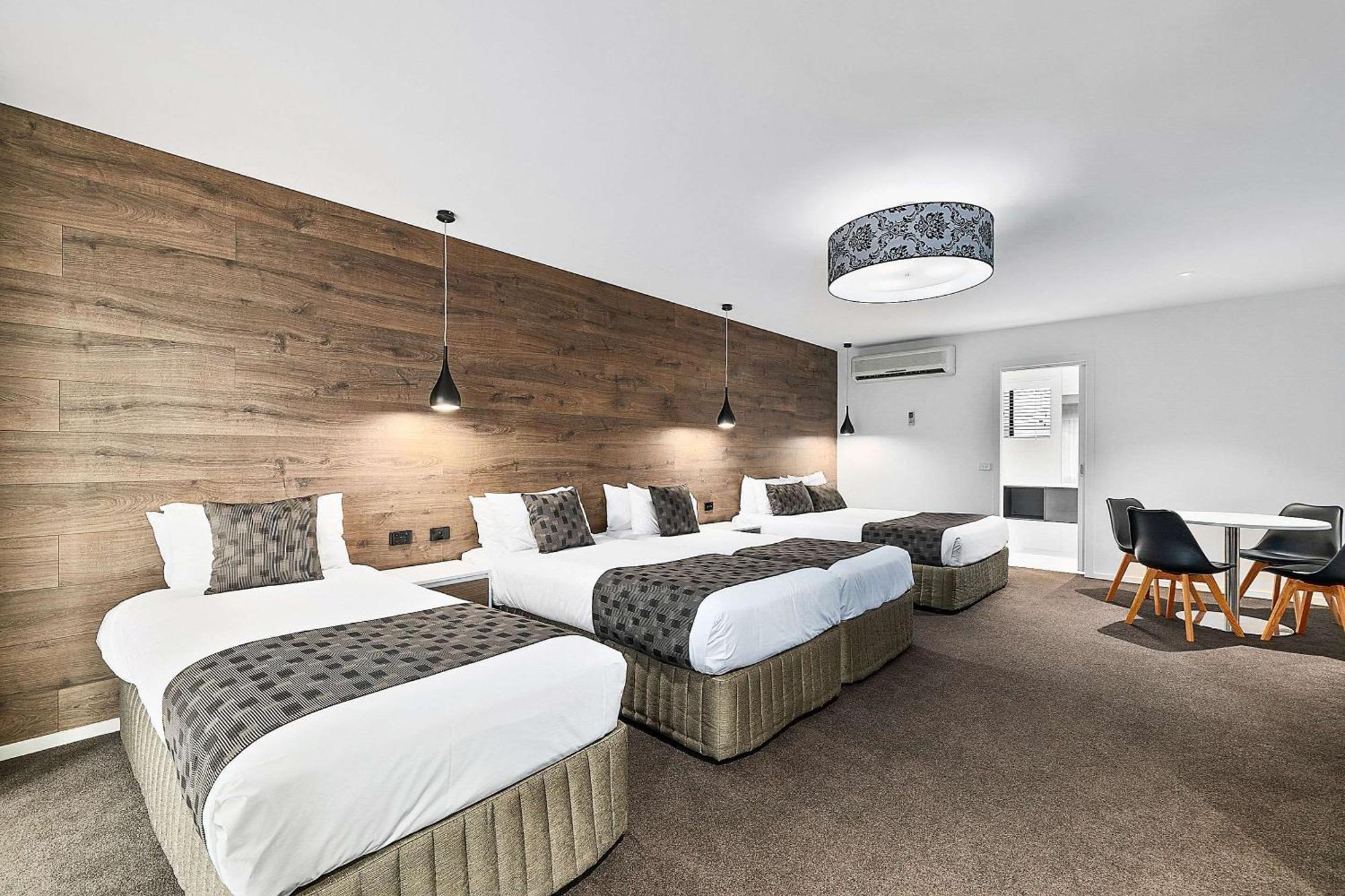 Quality Resort Siesta Олбері Екстер'єр фото