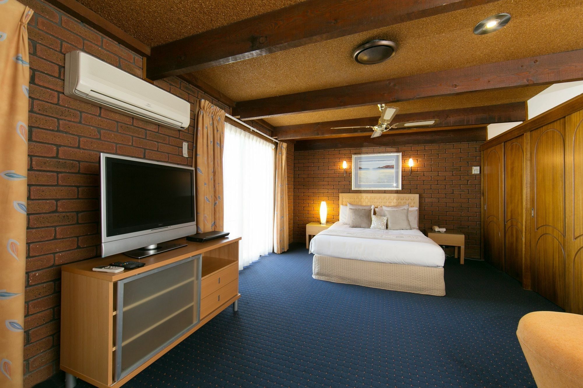 Quality Resort Siesta Олбері Екстер'єр фото